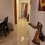Izi Влёра